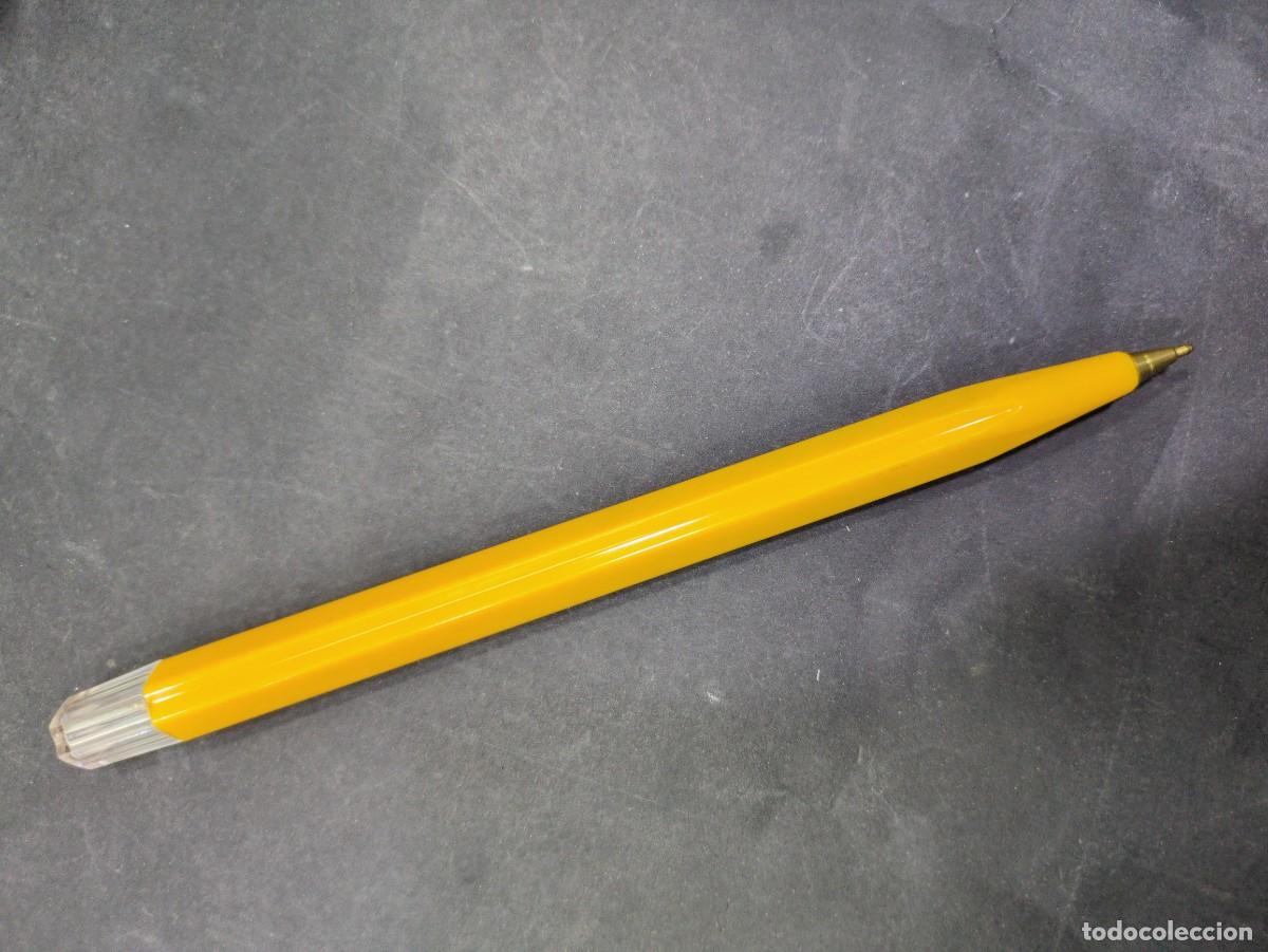 Bol&iacute;grafos antiguos: boligrafo amarillo vintage a&ntilde;os 60 no escribe
