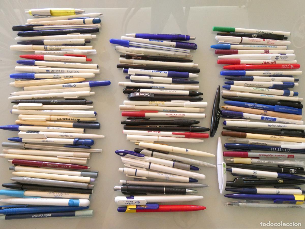 Stylos-bille anciens: LOTE COLECCI&Oacute;N DE 97 BOL&Iacute;GRAFOS DE HOTELES DE ESPA&Ntilde;A Y EXTRANJERO. 700GR