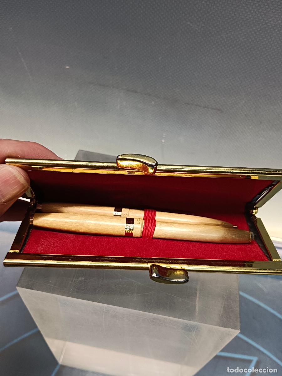 Bol&iacute;grafos antiguos: Precioso estuche con pluma y bol&iacute;grafo, buen estado