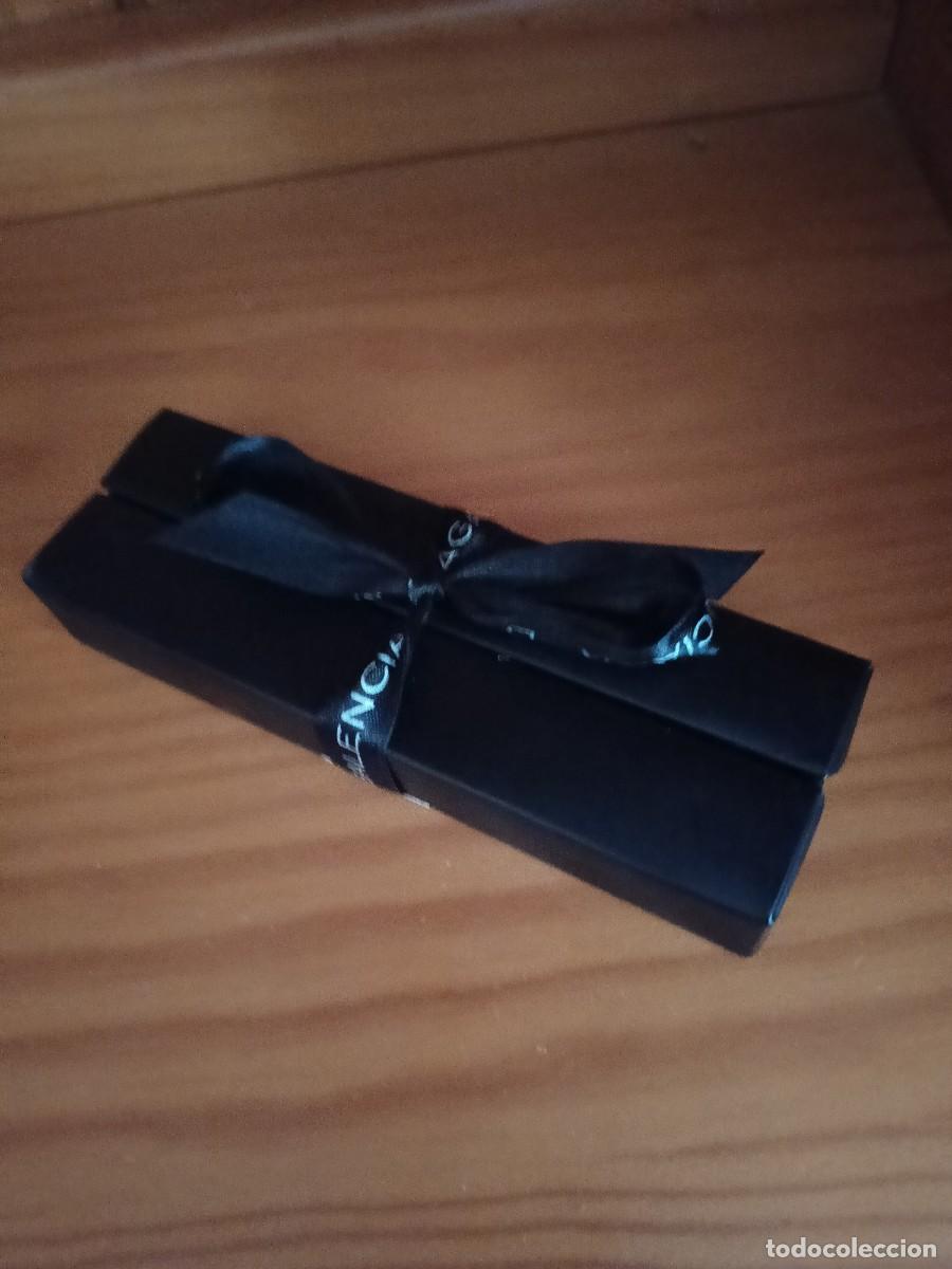Bol&iacute;grafos antiguos: Bol&iacute;grafo Balenciaga negro con caja