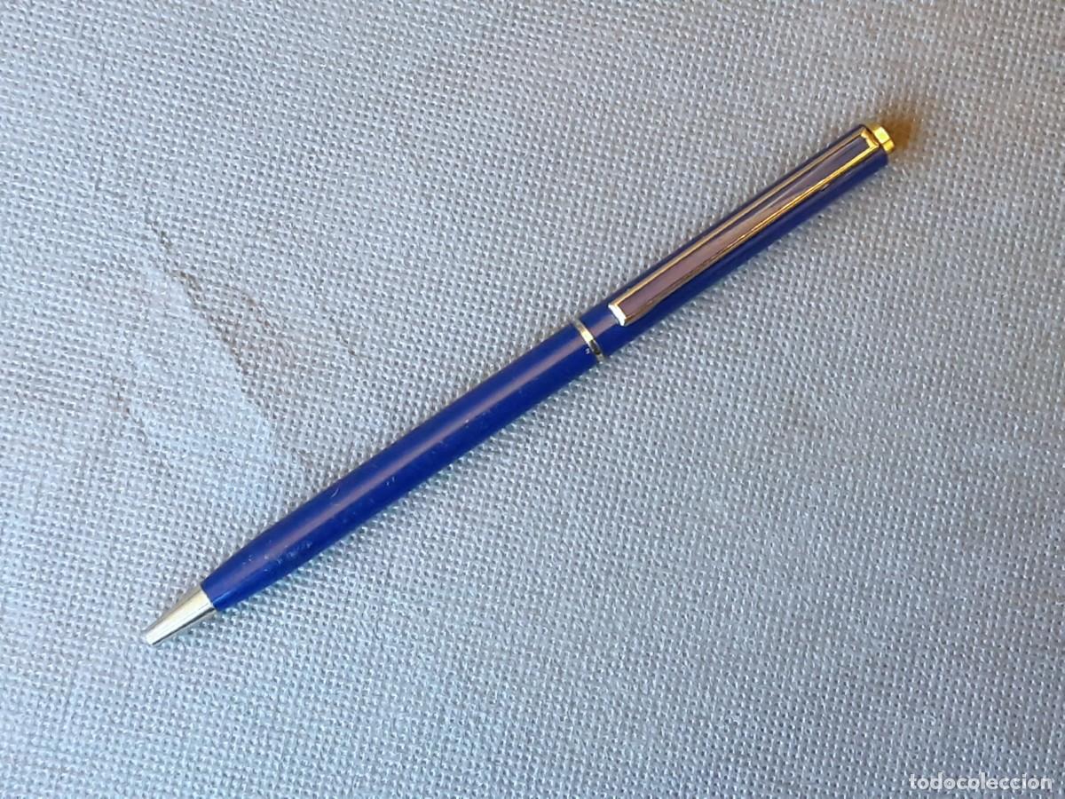 Bol&iacute;grafos antiguos: BOLIGRAFO METALICO LACADO EN AZUL