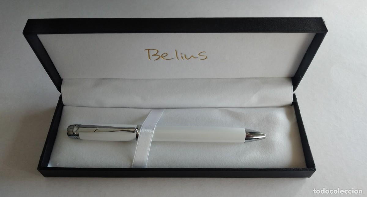Bol&iacute;grafos antiguos: Boligrafo belius mezzano blanco lacado en estuche