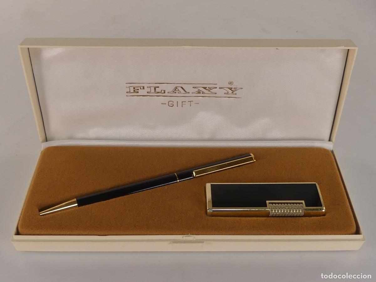 Old Ballpoint Pens: JUEGO DE BOLIGRAFO Y MECHERO EN ESTUCHE