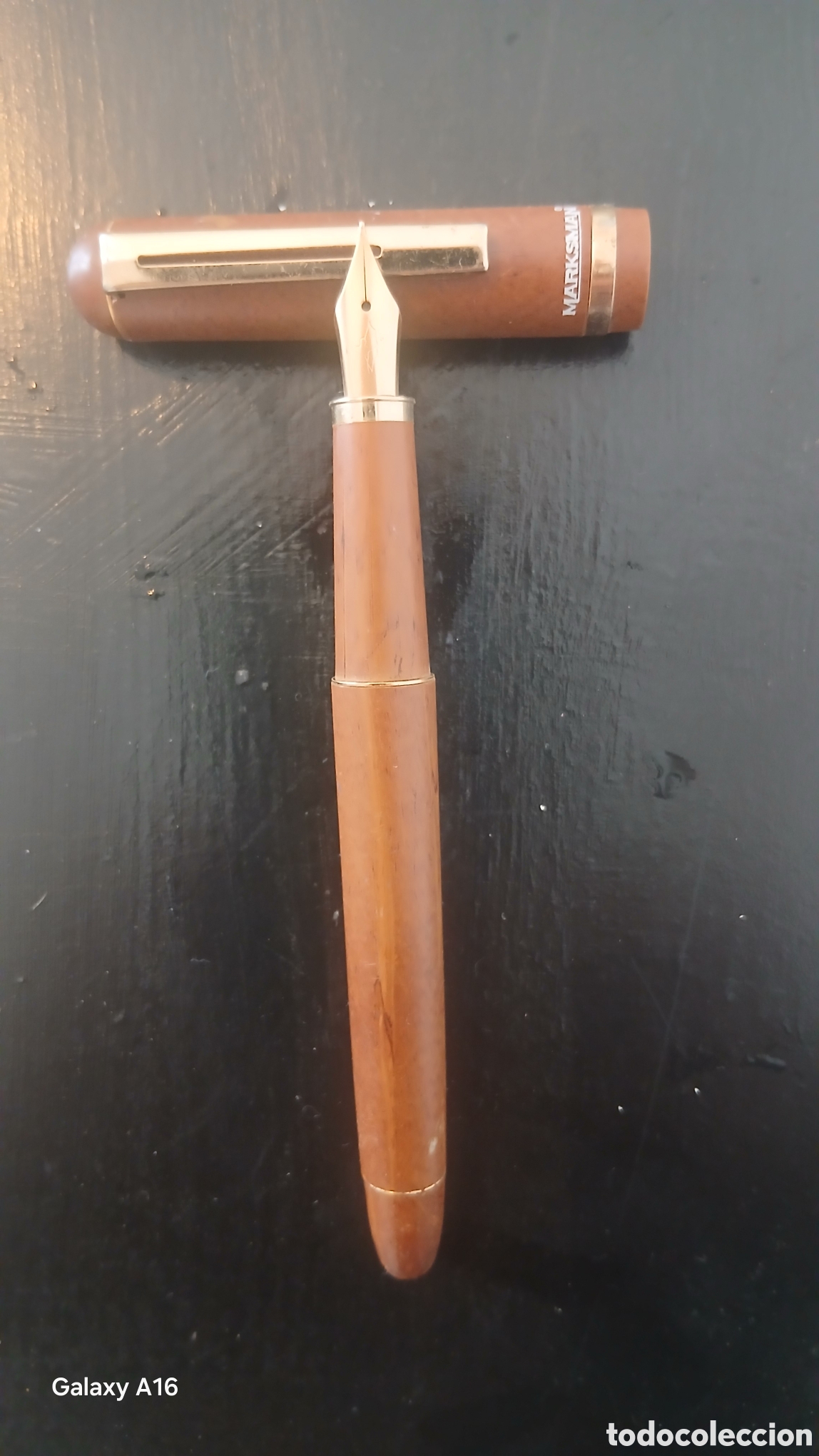 Bol&iacute;grafos antiguos: Pluma Estilogr&aacute;fica Marksman Madera Dorada Elegante pluma estilogr&aacute;fica de la marca Marksman