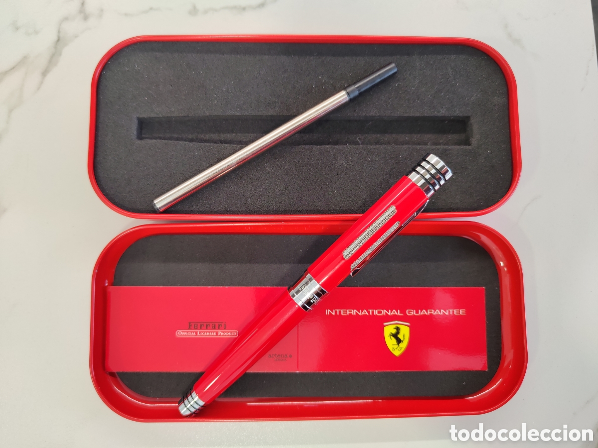 Bol&iacute;grafos antiguos: Bol&iacute;grafo Ferrari en estuche met&aacute;lico, ideal para regalo.