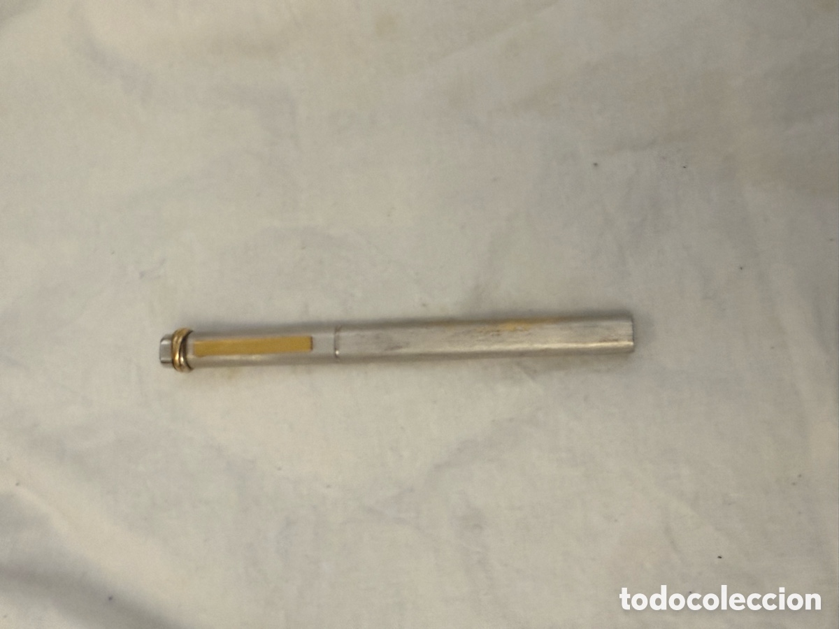 Bol&iacute;grafos antiguos: Must de Cartier Vintage &ndash; Roller Plateado y Dorado &ndash; Francia, a&ntilde;os 80