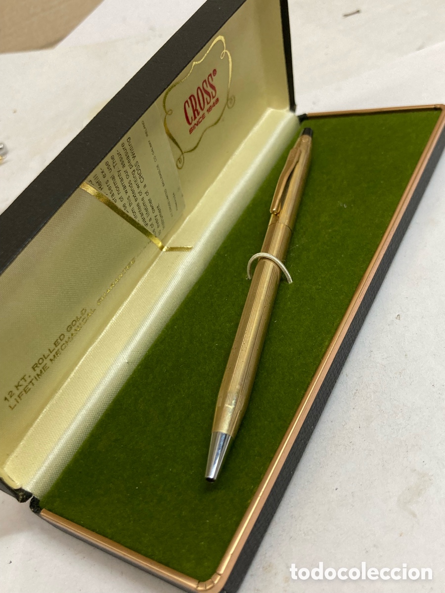 Bol&iacute;grafos antiguos: Bol&iacute;grafo Cross cuerpo dorado 12kt