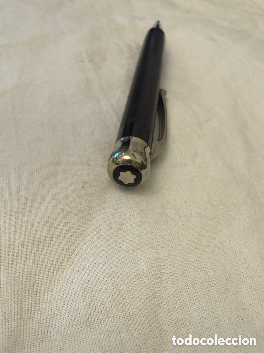Bol&iacute;grafos antiguos: Bol&iacute;grafo Montblanc vintage negro y plateado &ndash; ver las fotos