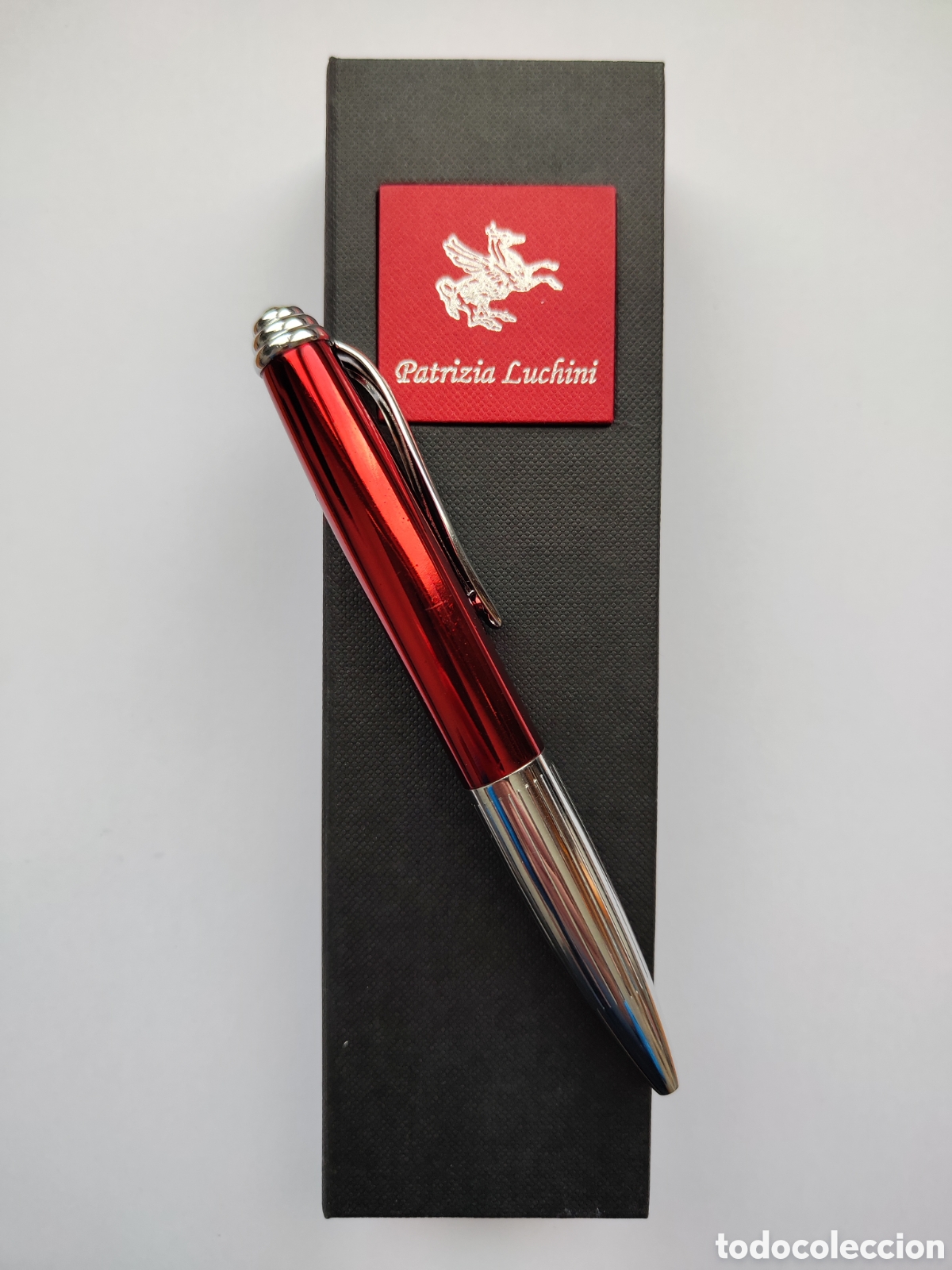 Bol&iacute;grafos antiguos: Bol&iacute;grafo met&aacute;lico de Patrizia Luchini en estuche original, especial para regalo.