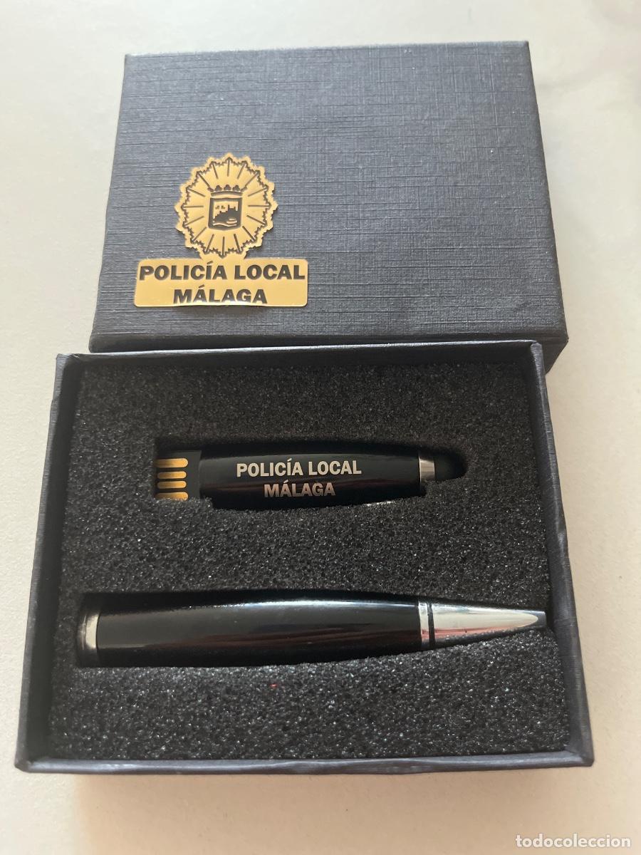 Bol&iacute;grafos antiguos: Antiguo a estrenar bol&iacute;grafo con pendrive de la Polic&iacute;a de M&aacute;laga.