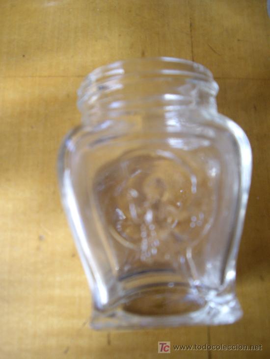 Alte Flaschen: BOTELLA VIDRIO TRANSPARENTE CON NI&Ntilde;A SENTADA EN LA LUNA