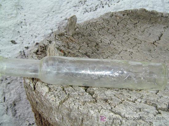 Botellas antiguas: BOTELLIN AGUA DEL CARMEN - Foto 2
