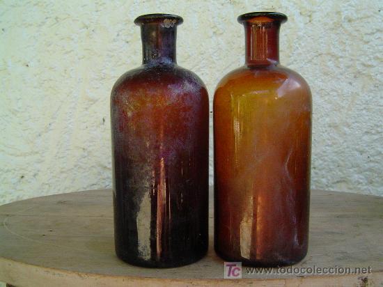 Botellas antiguas: 2 BOTELLAS DE FARMACIA - Foto 2