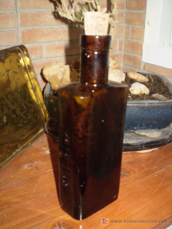 Botellas antiguas: LABORATORIOS SUR DE ESPA&Ntilde;A - MALAGA. - Foto 3