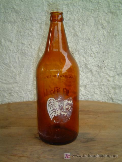 Botellas antiguas: BOTELLA CERVEZA EL AGUILA - Foto 2