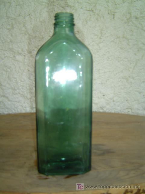 Botellas antiguas: BOTELLA COLOR VERDE - Foto 1