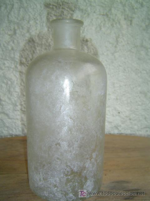 Botellas antiguas: BOTELLA DE FARMACIA - Foto 1