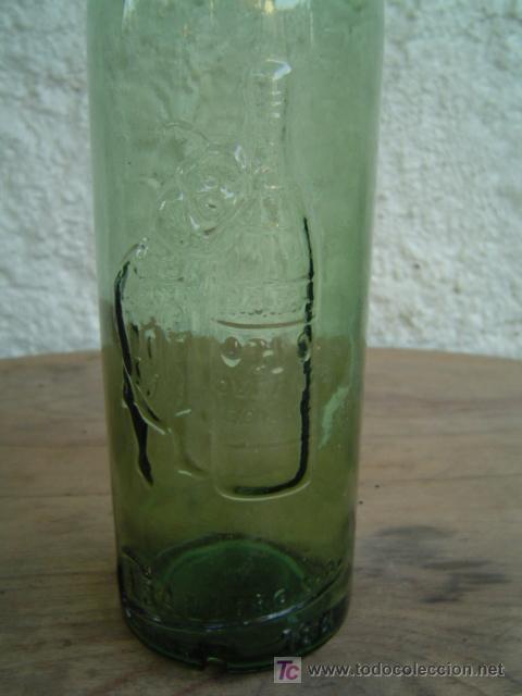 Botellas antiguas: BOTELLA CO&Ntilde;AC CABALLERO LETRAS EN RELIEVE - Foto 2