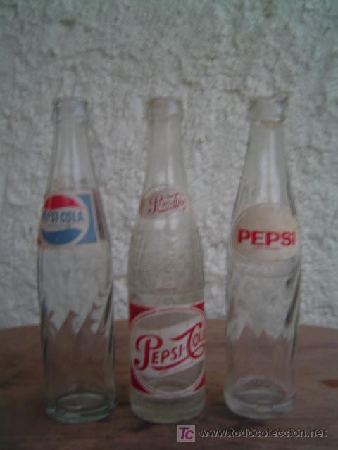 Botellas antiguas: 3 BOTELLAS DE PEPSI COLA DIFERENTES - Foto 1