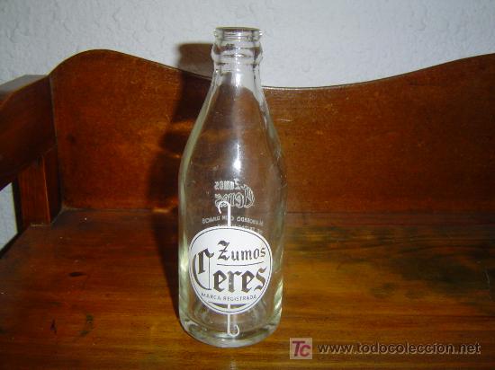 Botellas antiguas: Botella refresco Zumos VERES - Foto 1