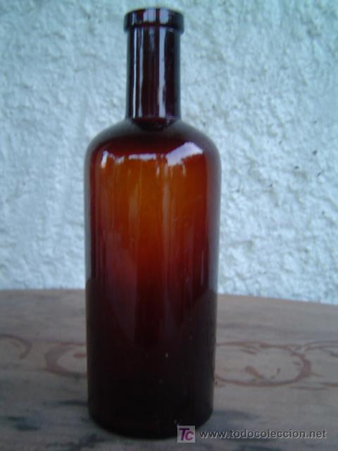 Botellas antiguas: BOTELLA MEDICAMENTO COLOR MARRON - Foto 1