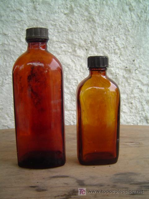 Botellas antiguas: 2 BOTELLAS LABORATORIO IBYS Y LASA - Foto 1
