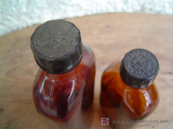 Botellas antiguas: 2 BOTELLAS LABORATORIO IBYS Y LASA - Foto 2
