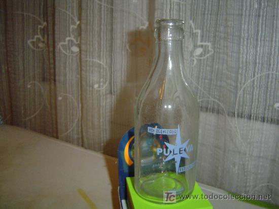 Botellas antiguas: Botella de leche PULEVA 1/4 L - Foto 1