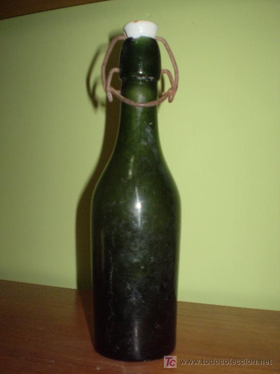 Botellas antiguas: ANTIGUA BOTELLA DE AGUA OXIGENADA. - Foto 1