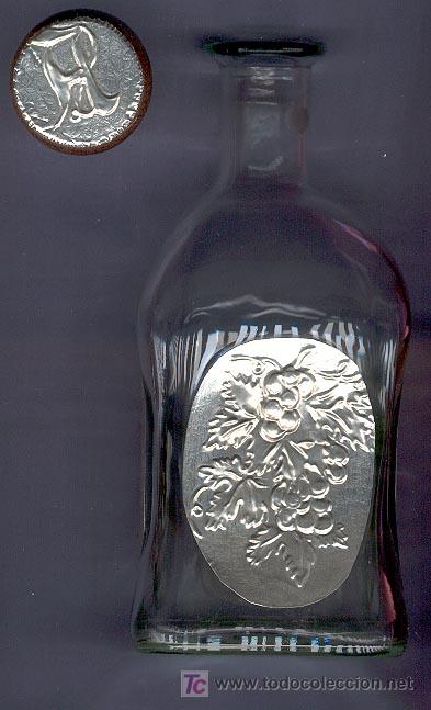 Botellas antiguas: ORIGINAL BOTELLA DE WHISKY CARDHU, ESMALTADA (CON TAPON DECORADO-LETRA A ) + 4 POSAVASOS CARDHU - Foto 1 - 25918157