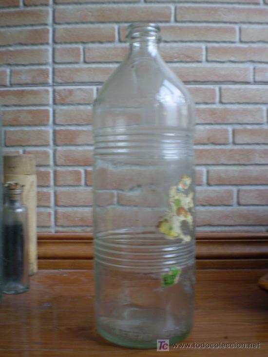 Botellas antiguas: LITRO COES. ENVASE NO RETORNABLE. - Foto 1