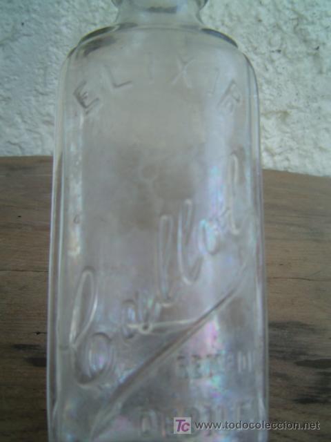 Botellas antiguas: BOTELLA MEDICAMENTO CALLOL LETRAS EN RELIEVE - Foto 2