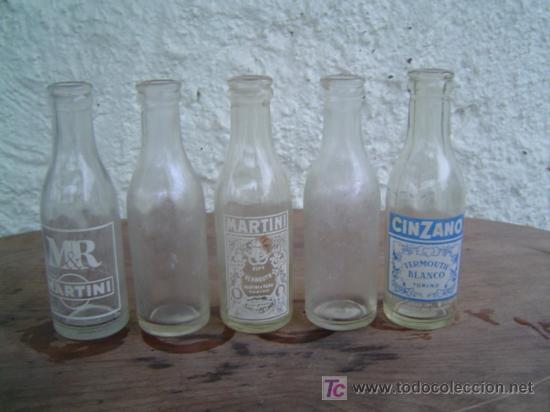 Botellas antiguas: 5 BOTELLINES MARTINI - Foto 1