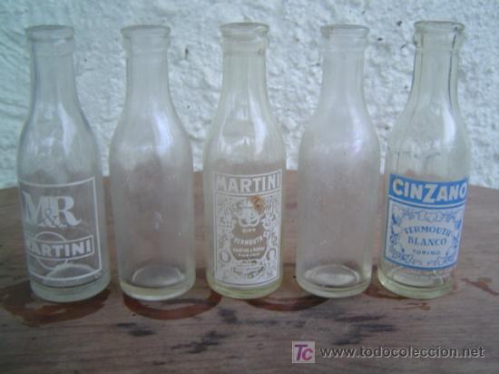 Botellas antiguas: 5 BOTELLINES MARTINI - Foto 2