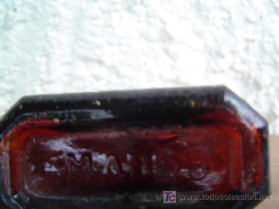 Botellas antiguas: BOTELLA LABORATORIO MADE RELIEVE - Foto 2
