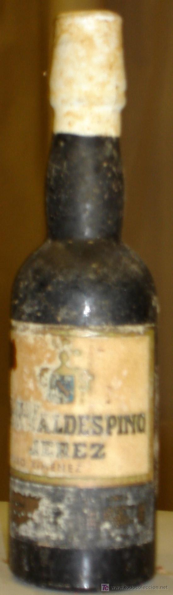 Botellas antiguas: BOTELLIN DE PEDRO XIMENEZ. VALDESPINO. - Foto 1