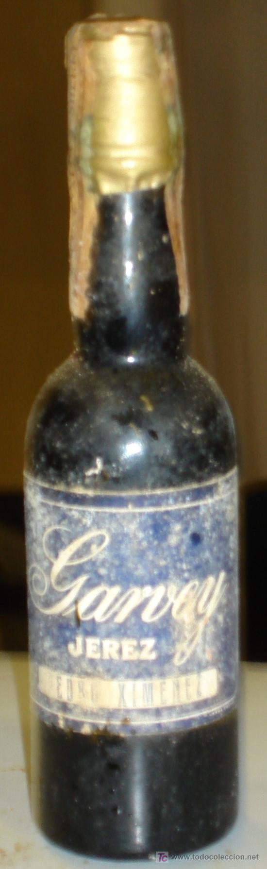 Botellas antiguas: BOTELLIN DE PEDRO XIMENEZ. GARVEY. - Foto 1