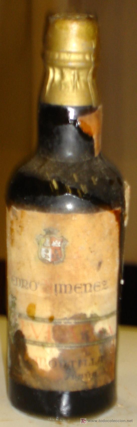 Botellas antiguas: BOTELLIN DE PEDRO XIMENEZ. MONTILLA. - Foto 1