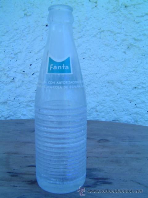 Botellas antiguas: BOTELLA REFRESCO FANTA - Foto 2