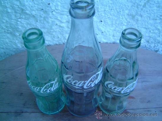Botellas antiguas: 3 BOTELLAS COCA COLA SERIGRAFIADAS - Foto 1