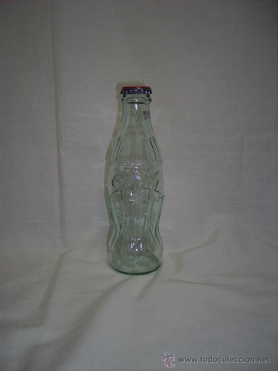 Botellas antiguas: UNA IGUAL,PARA QUE SE VEAN LAS LETRAS EN RELIEVE - Foto 3