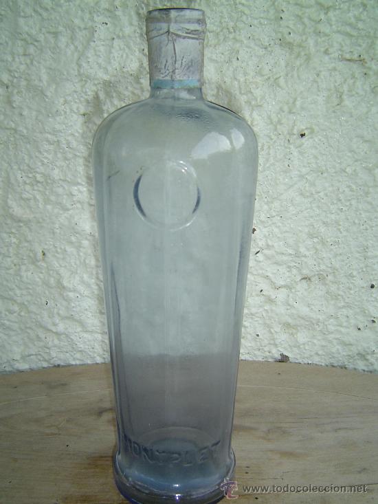 Botellas antiguas: BOTELLA MONTPLET LETRAS EN RELIEVE - Foto 1