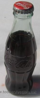 Botellas antiguas: BOTELLA DE COCA-COLA PEQUE&Ntilde;A - Foto 1