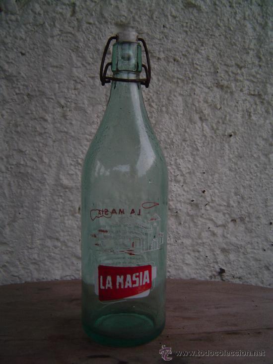 Botellas antiguas: BOTELLA GASEOSA LA MASIA - Foto 1