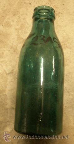 Botellas antiguas: Botella de leche de 20 cms de altura - Foto 1