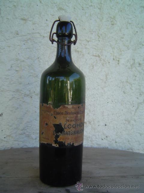 Botellas antiguas: BOTELLA UNION ALCOHOLERA ESPA&Ntilde;OLA - Foto 1