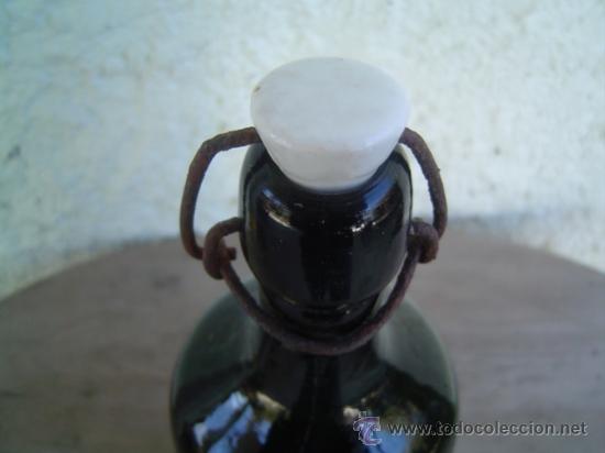 Botellas antiguas: BOTELLA UNION ALCOHOLERA ESPA&Ntilde;OLA - Foto 3
