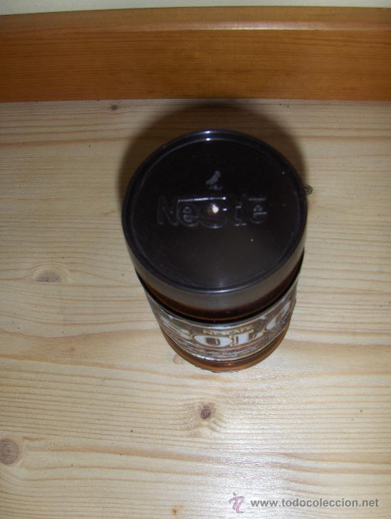 Botellas antiguas: NESCAFE SOLO. A&Ntilde;OS 80. - Foto 3