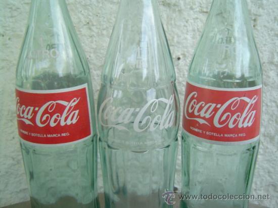 Botellas antiguas: 3 BOTELLAS COCA COLA 1 L. SERIGRAFIADAS - Foto 3