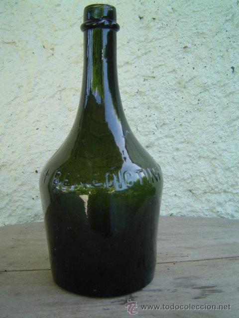 Botellas antiguas: BOTELLA BENEDICTINE - Foto 1